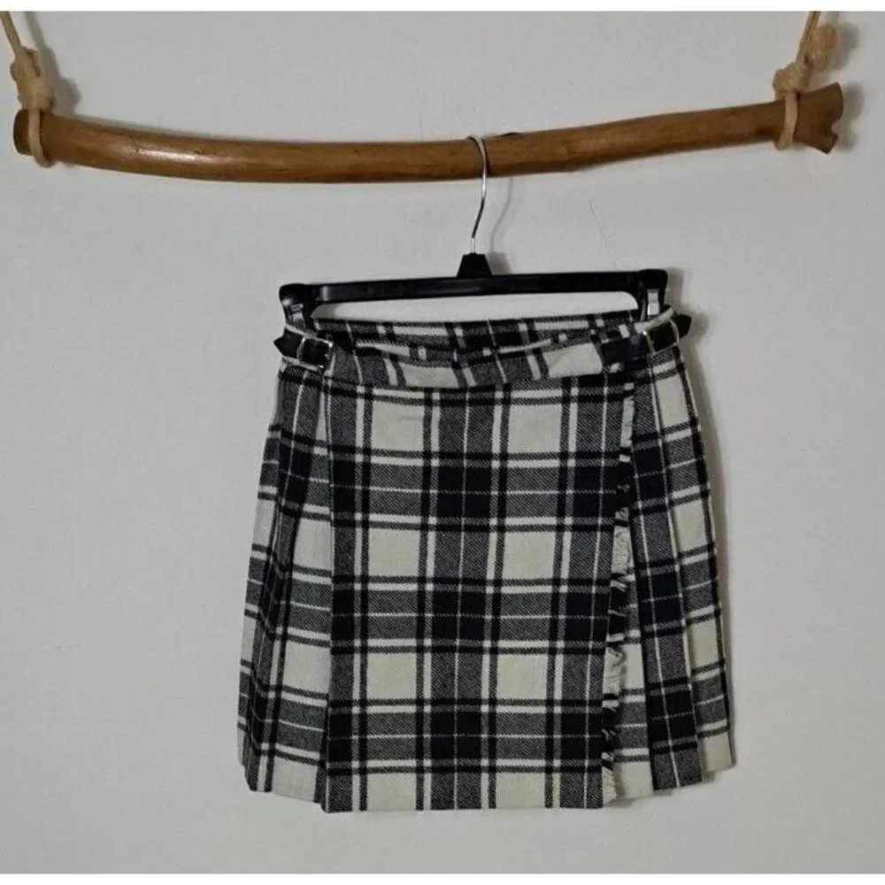 Blarney Skirt Mini Wrap Size 24 Black White  Plaid Woolen‎ Ireland Academia